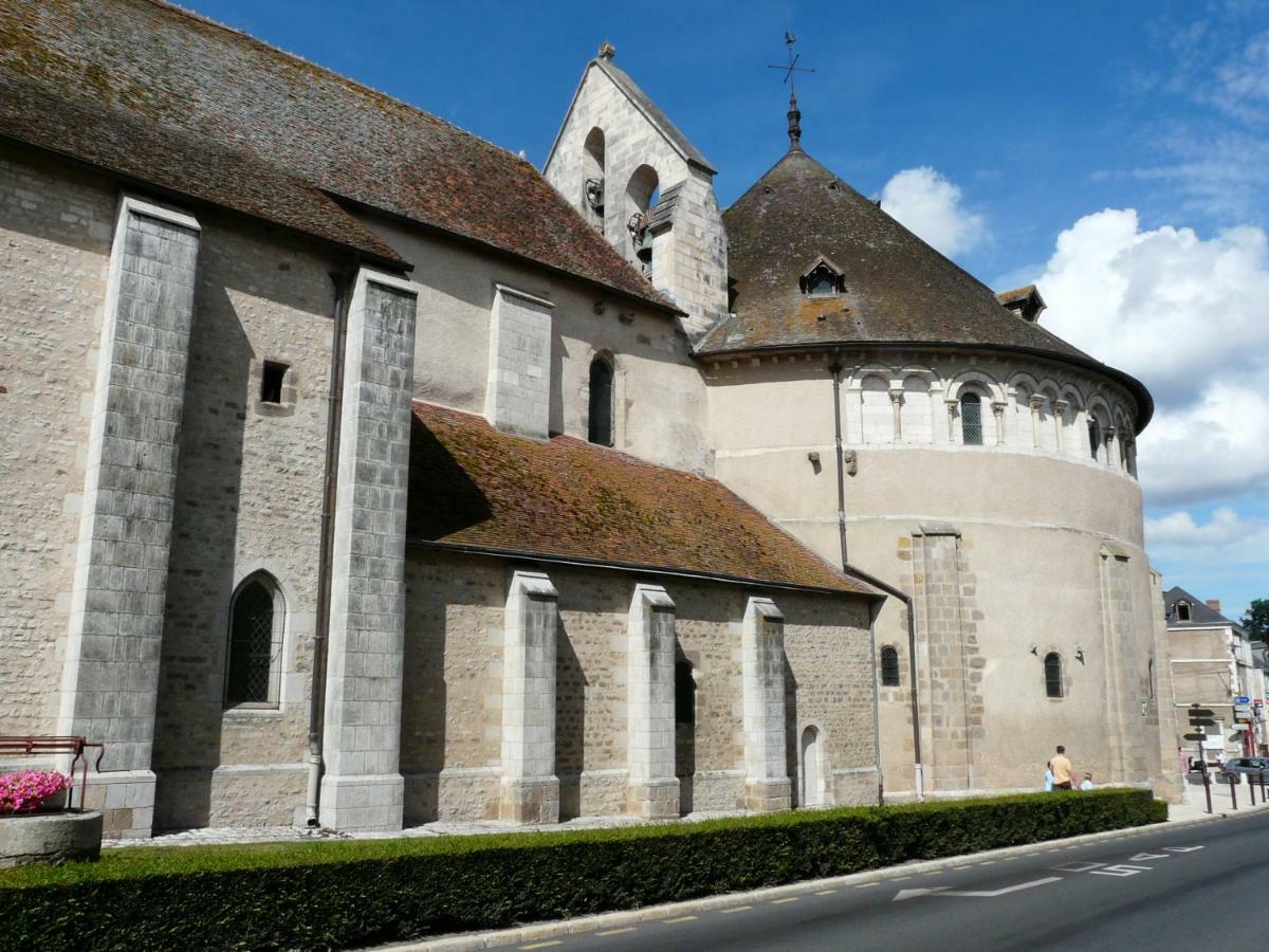 Les Chambres De La Basilique Neuvy-Saint-Sépulchre Εξωτερικό φωτογραφία