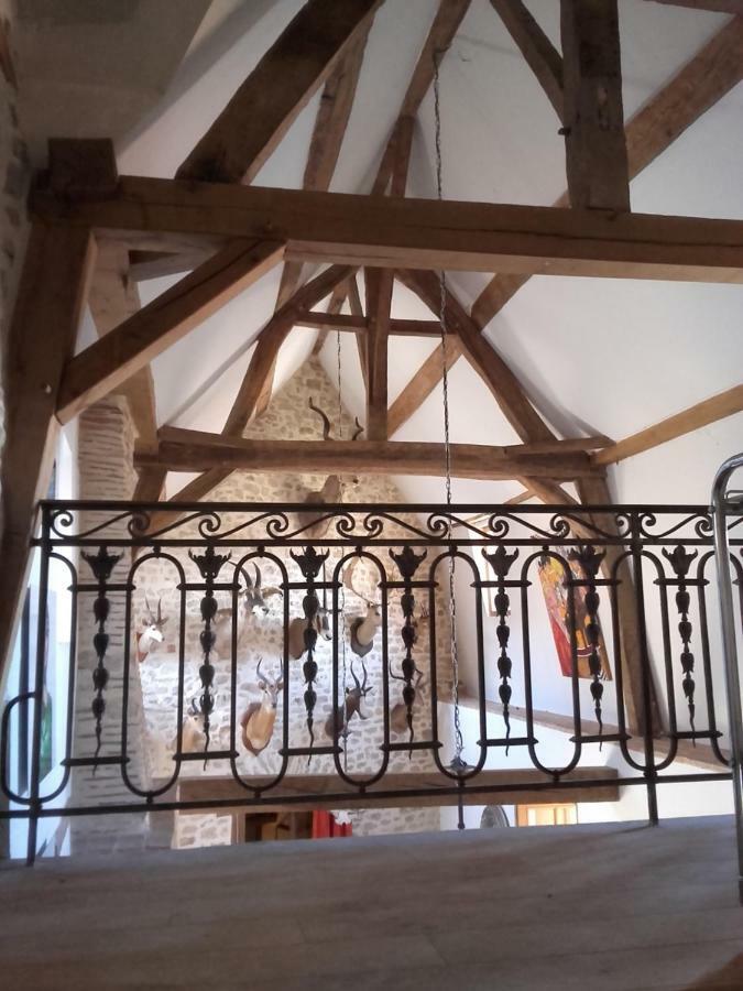 Les Chambres De La Basilique Neuvy-Saint-Sépulchre Εξωτερικό φωτογραφία